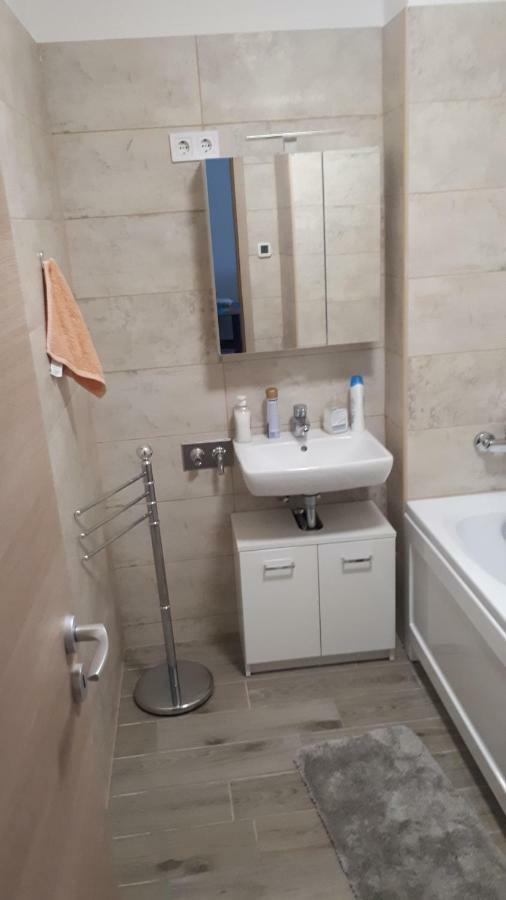 Lido Riviera Apartman Balatonlelle Exterior photo